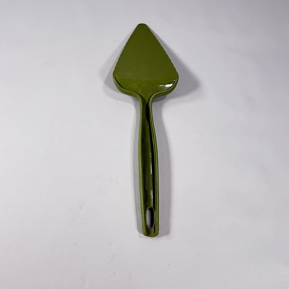VTG Foley Pie Cake Server Kitchen Tool Avocado Green Nylon Plastic Retro MCM 10